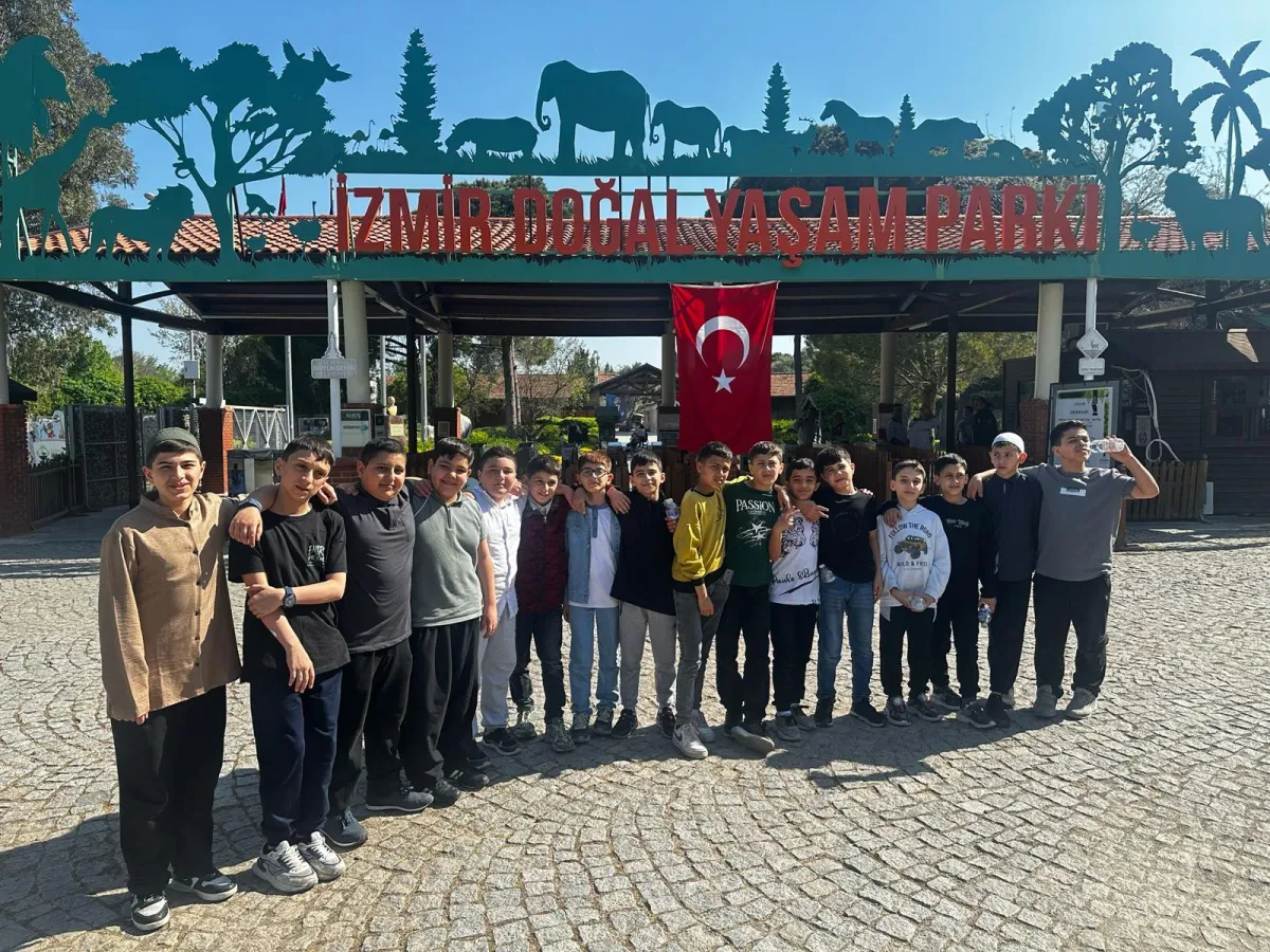 Öğrencilerimizle Hayvanat Bahçesi Gezisi